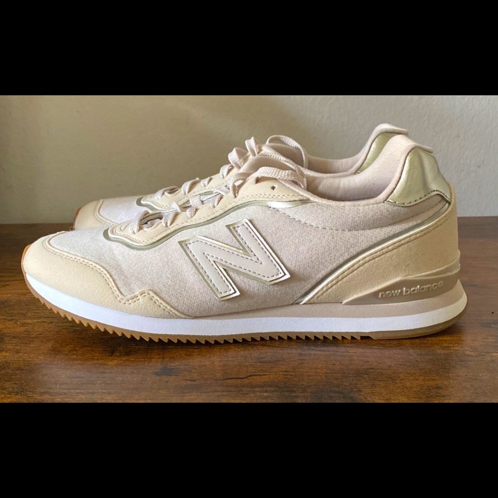 New Balance *Sola Sleek